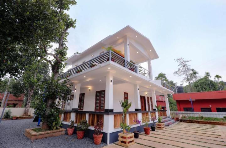 Greenfield Homestay Vythiri Esterno foto
